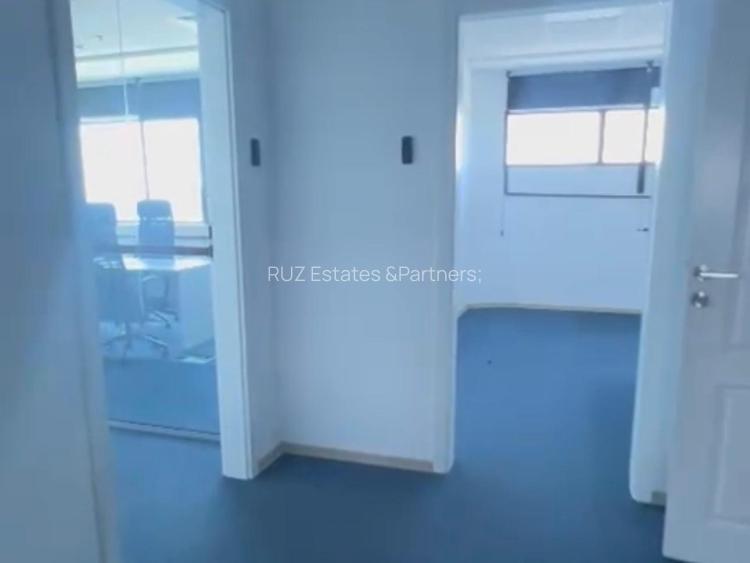 Spațiu birou  | 328 mp | Terasă Privată | Parcare disponibilă | Zona Pipera - 6