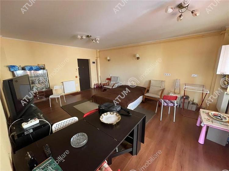 Apartament 2 camere decomandate birou balcon loc parcare Sibiu - 2