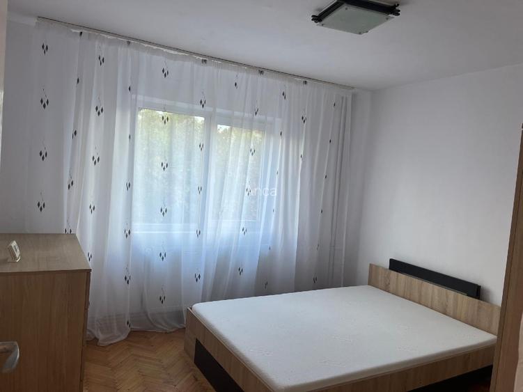 Proprietar inchiriez apartament 2 camere, decomandat. zona Odobescu - 7