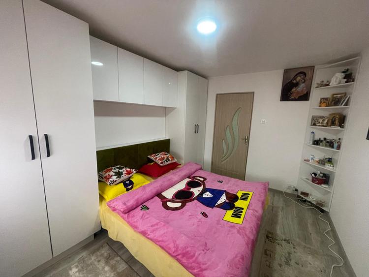 Apartament 3 camere, 68.72 mp, zona Piata Valea Rosie