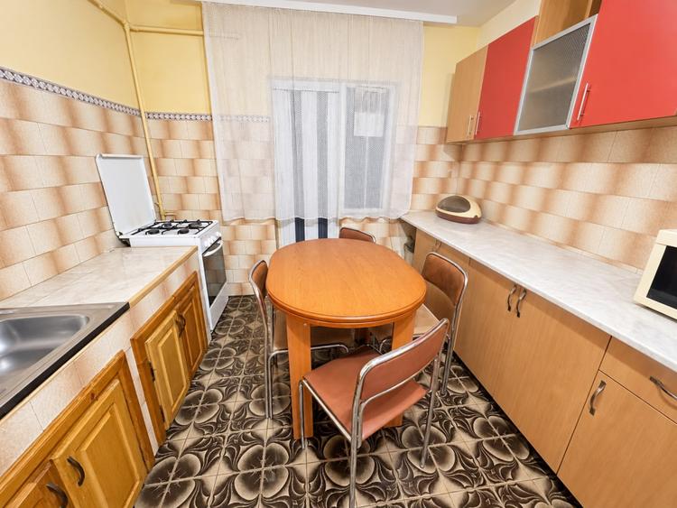 Apartament 2 camere| 50 mp| zona Ampoi III