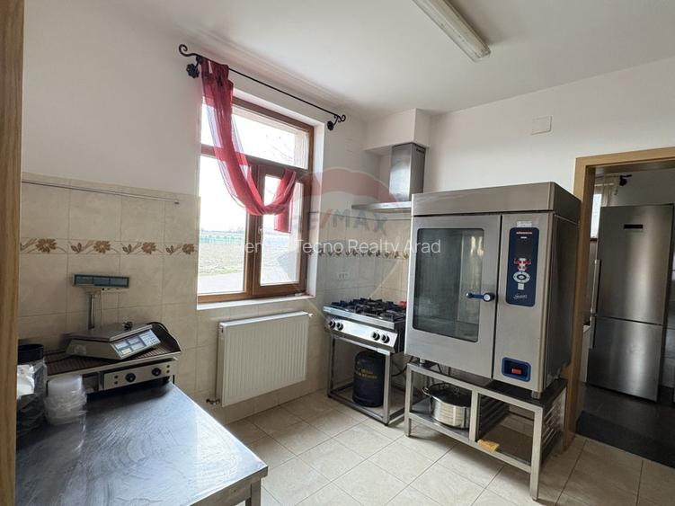 OPORTUNITATE:De inchiriat 'Taverna Sanpaul'Sp Complet Utilat&Autorizat - 21