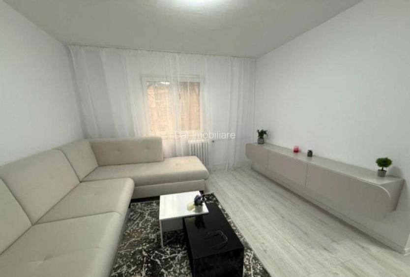 80000 euro -2camere-et 1din 4 - renovat- brancoveanu - 2