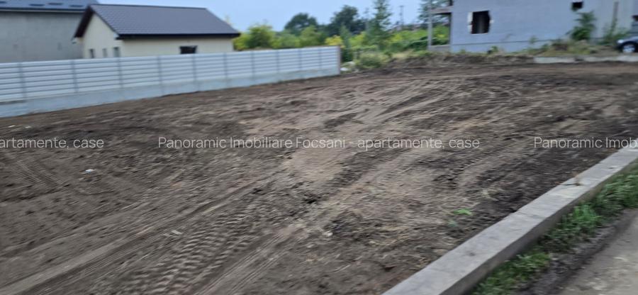 Teren de vanzare 700 mp central Odobesti - 32