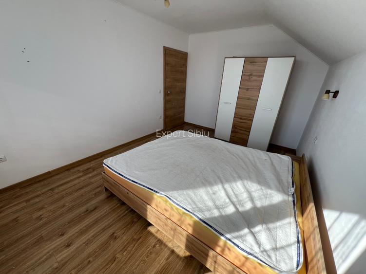 Casa 4 camere, tip duplex,renovata,zona Turnisor - 12