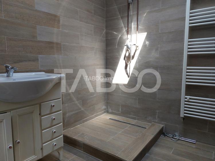 Casa de vanzare specific sasesc si atelier pret avantajos Cisnadioara - 25