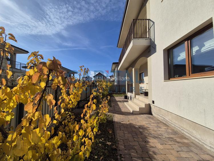  Casa superba la cheie, strada privata, central Dezmir.  - 6