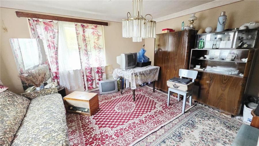 CASA RENOVABILA 5 CAMERE 120 MP UTILI TEREN 399 MP DAMBUL ROTUND - 8