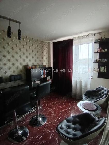 Apartament 3 camere, intre Bld. Obregia si Emil Racovita. Loc de parcare - 3
