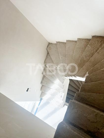 Vanzare duplex premium garaj pentru 2 masini chiar la intrare Tauti - 12