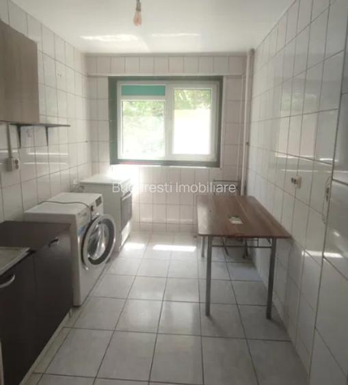 1 Decembrie 1918 metrou Ozana, BL. REABILITAT,3/10,decomandat,balcon,renovat. - 2