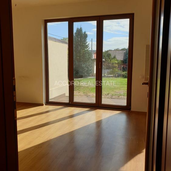 Padure Snagov-Ciofliceni, vila pretabila 2 familii - 10