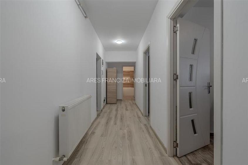 APARTAMENT,3 CAMERE,79 MP,ET 2,BLOC 2018 - 11