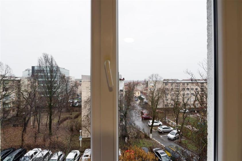 RECO Apartament cu 4 camere Central