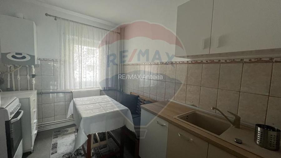 Apartament 4 camere + centrala proprie: str Baltagului - 13 septembrie - 14