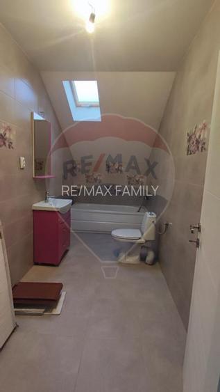 De inchiriat spatiu generos nerezidential la mansarda casa 122mp Oncea - 13