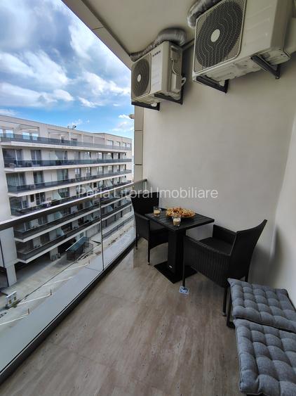Apartament cu 2 camere mobilat și utilat, vedere la mare - 8