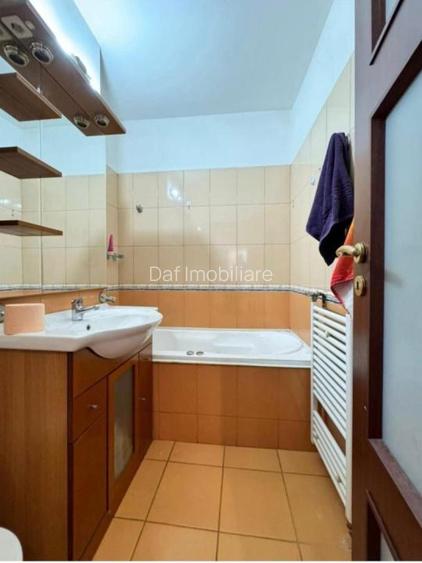 115000 euro -2 camere- 55mp -1 minut metrou dristor - 4