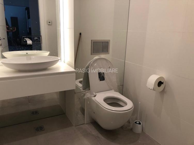 Vanzare apartament 2 camere Ion Mihalache Piata 1 Mai - 6