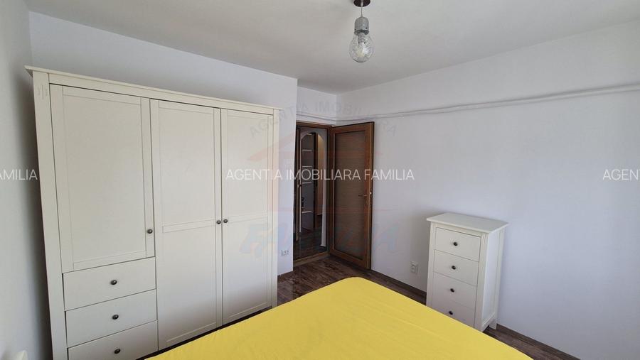 Vanzare apartament 3 camere micro 16 , 60mp, pret 78.000E (negociabil) - 6