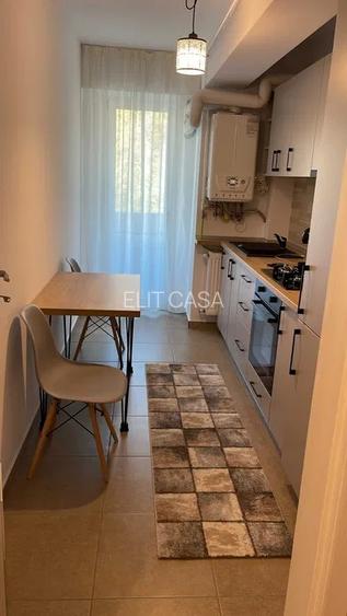 Apartament cu o camera, etajul 2/8, zona Tatarasi - 3