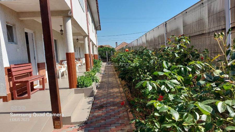 Vanzare pensiune 8 camere, 2 Mai  - 6