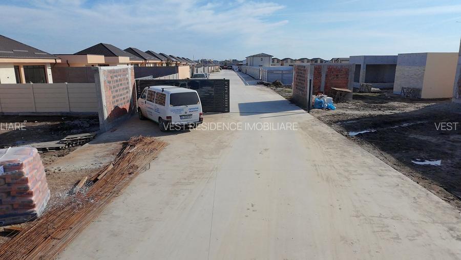 Complex de case individuale cu 4 camere, pe parter. Comision 0 - 26