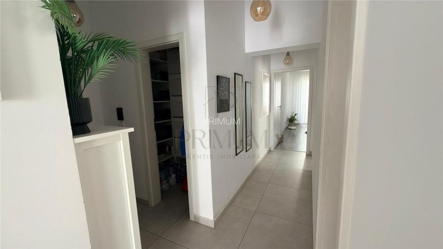 GIROC | 3 CAM | DECOMANDAT | ET.1 | 2xPARCARI | INCALZIRE PARDOSEALA | MOBILAT - - 5