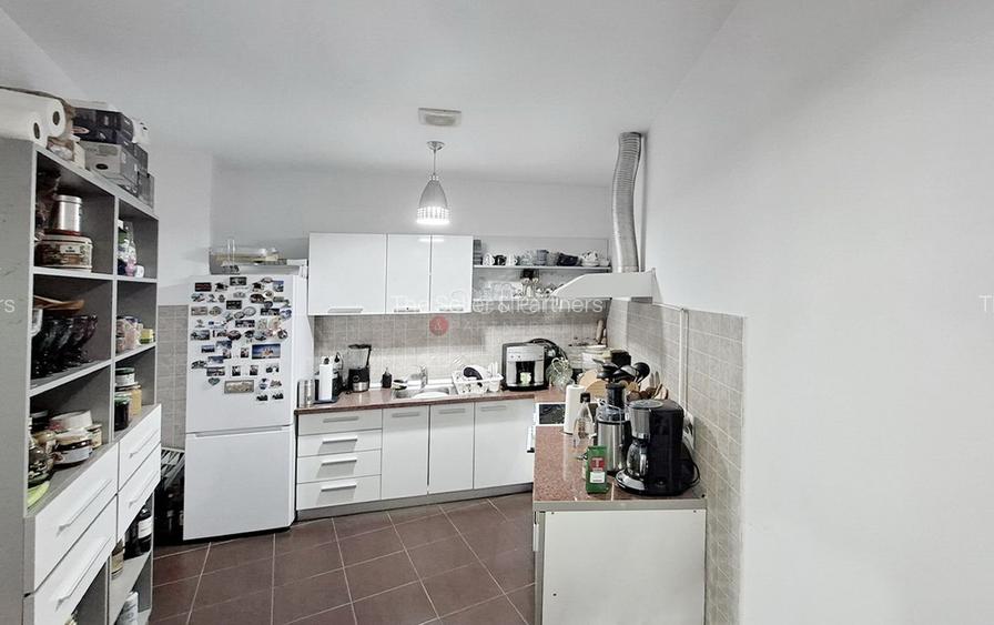 Zona Verde Aproape | Structura Generoasa - 5