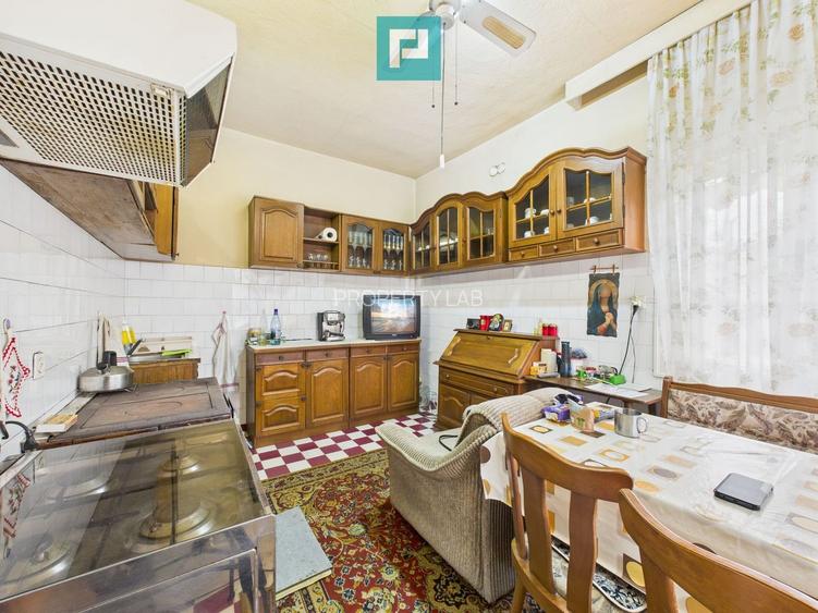 Casă cu 4 camere, în localitatea Gurahonț, Arad - 2