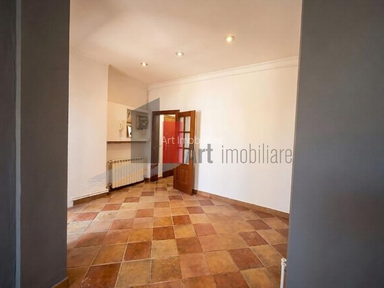 Spatiu Comercial de inchiriat in Centrul Vechi, 55mp - 2