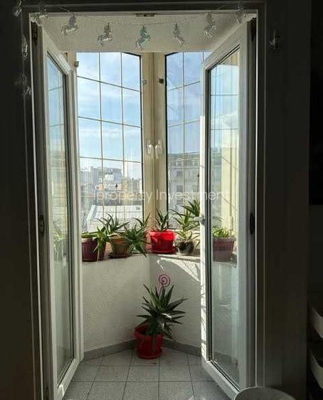 Romana | 2 Camere | Nemobilat, Birouri | Balcon | Metrou 5min - 6