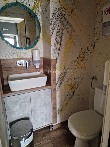 Spatiu comercial ultracentral,complet echipat pentru restaurant- COMISION 0% - 3