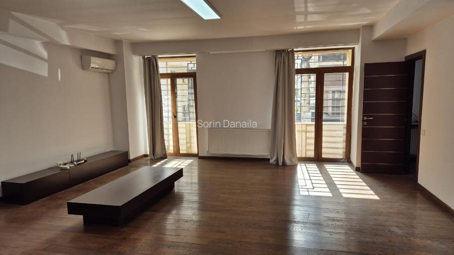 De inchiriat BIROU/CABINET/ap. spatios, 2 cam, 100m2 (8.5Eur/mp) , loc parcare - 5