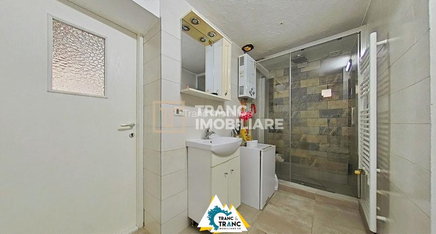Casă spațioasă cu 4 camere de vânzare – Comuna Aluniș, județul Arad - 9
