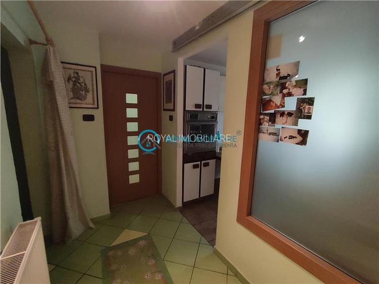Royal Imobiliare - Vanzare Apartament zona Marasesti - 8