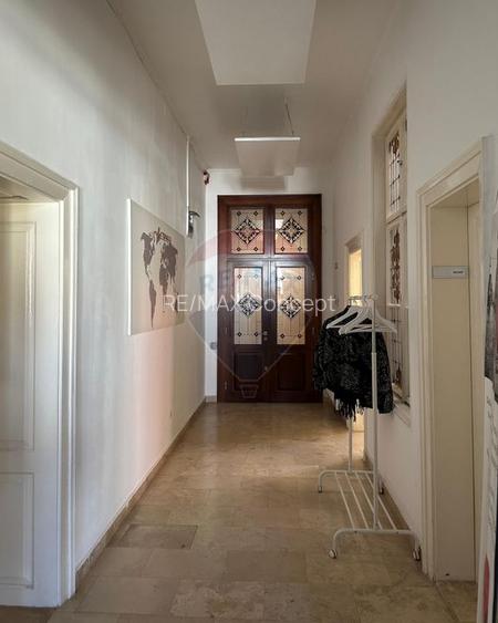 Spațiu de birouri de închiriat în Palatul Széki - 3