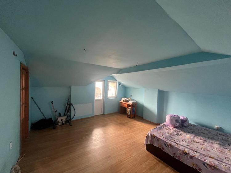 Casa complet mobilata si utilata, 468 mp teren, Bariera Valcii - zona Toamnei - 11