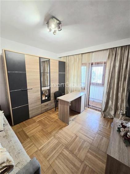 Apartament 100 mp, 4 camere, Zona Excelenta - 10