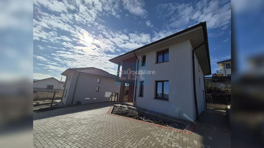 Casa superba, panouri fotovoltaice, standarde NZEB - 16