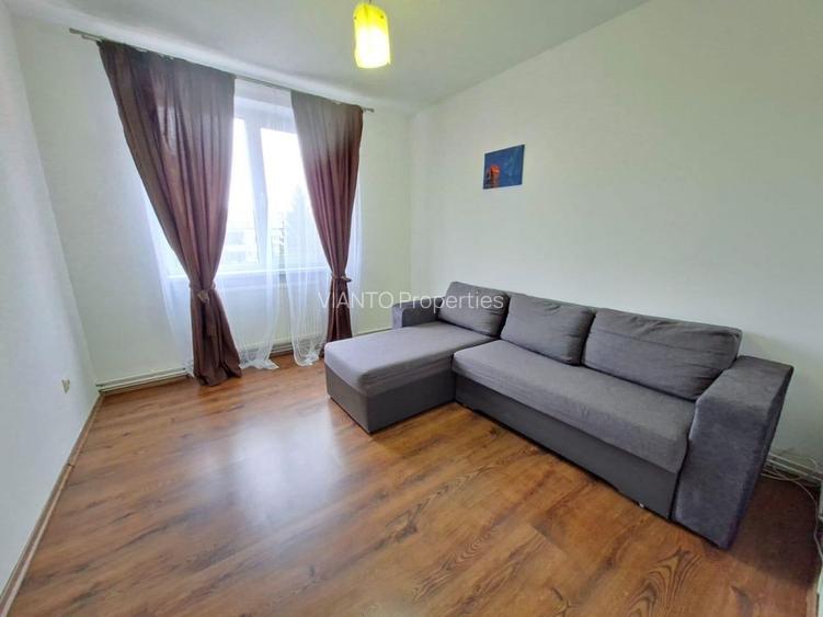 Inchiriez apartament 3 camere - 7