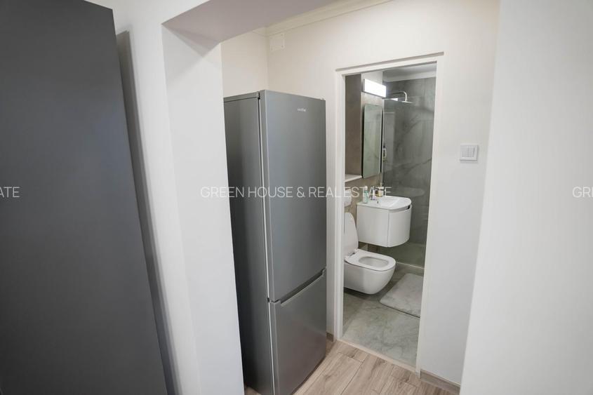 Apartament 2 camere, decomandat,etaj 3, zona centrala - 10