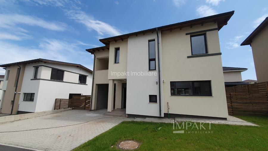 Casa Individuala Semifinisata de Vanzare in Dezmir - 3