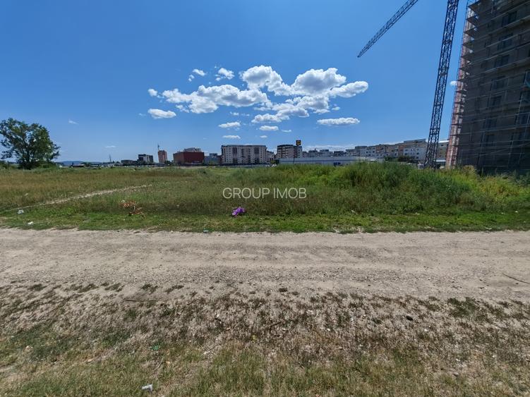 Teren de Vânzare în Zona Ștefan cel Mare - 2