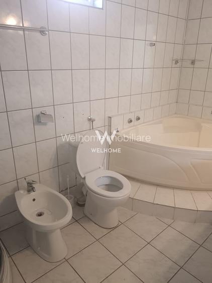 Casă individuală cu 2 apartamente separate, teren 650 mp, garaj și terasă - 27