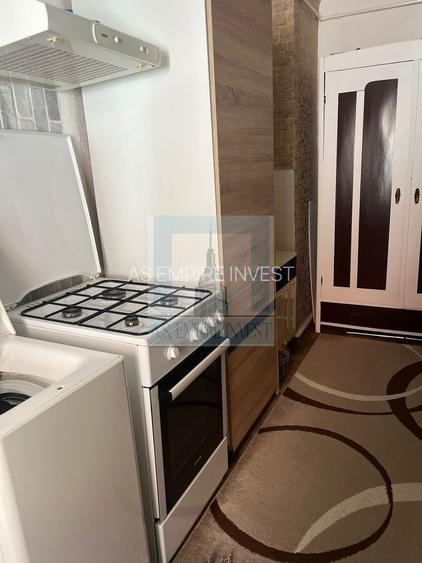 De vanzare garsoniera, in inima orasului Brasov - 11