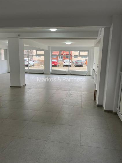 Spatiu comercial generos | 140mp | vitrina mare | 4 parcari | zona excelenta - 2