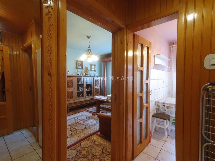 Vand apartament cu 3 camere zona Fortuna - 4