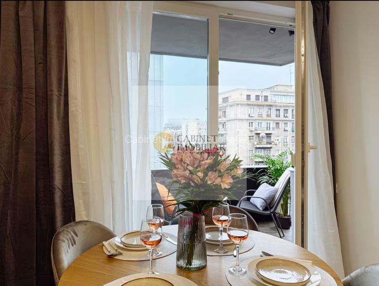 AIRBNB - 6 pers I Unirii - Centru Vechi I Etaj 4  I Balcon deschis - 8