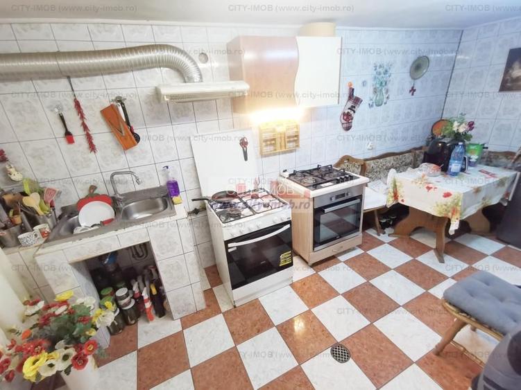 Vanzare casa Andronache - 6